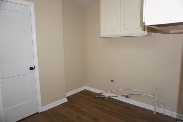 300 Clark ST, Bald Knob, AR 72010