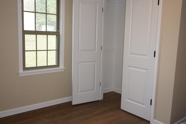 300 Clark ST, Bald Knob, AR 72010