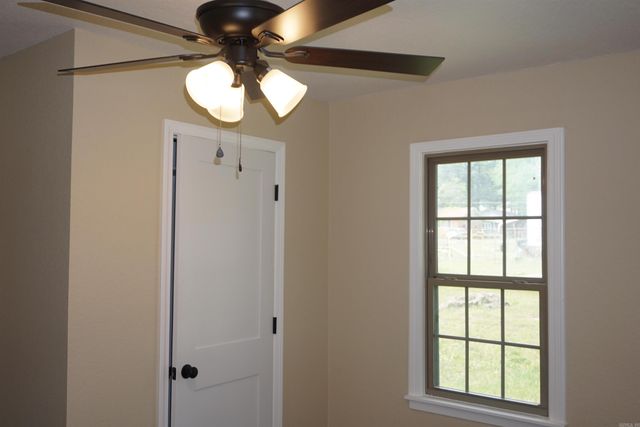 300 Clark ST, Bald Knob, AR 72010