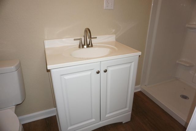 300 Clark ST, Bald Knob, AR 72010