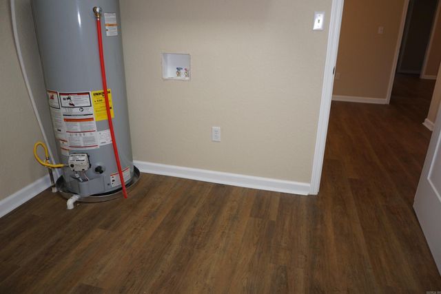 300 Clark ST, Bald Knob, AR 72010