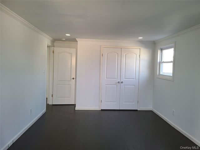 50 Ann Drive E, Freeport, NY 11520