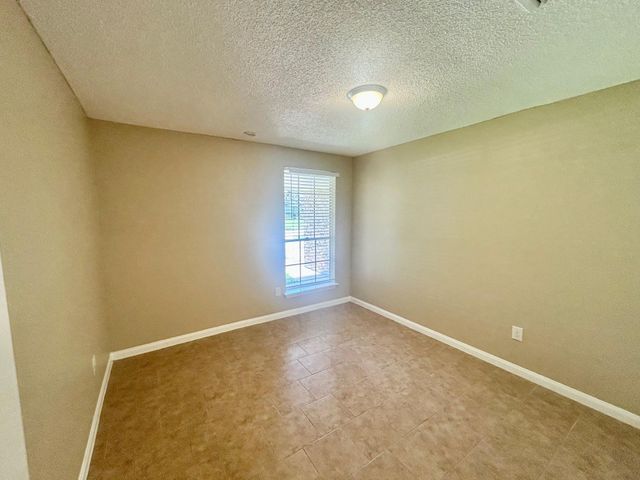19318 Gagelake Lane, Houston, TX 77084