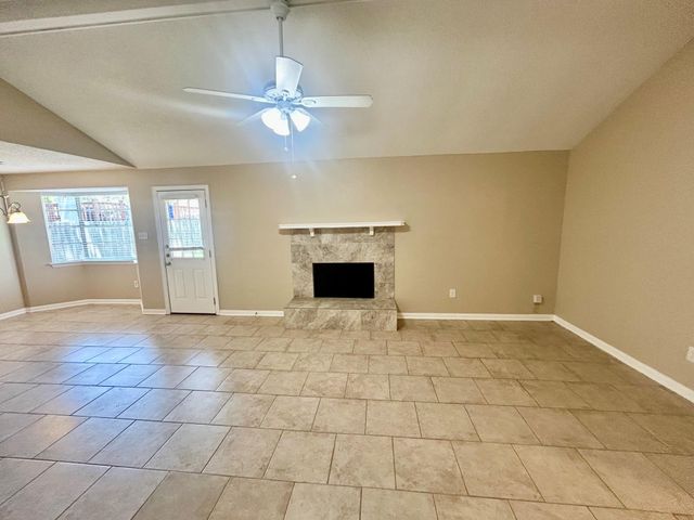 19318 Gagelake Lane, Houston, TX 77084