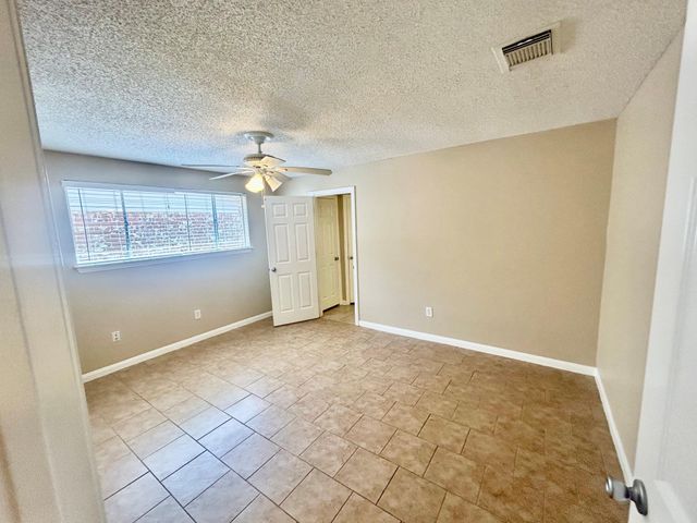 19318 Gagelake Lane, Houston, TX 77084