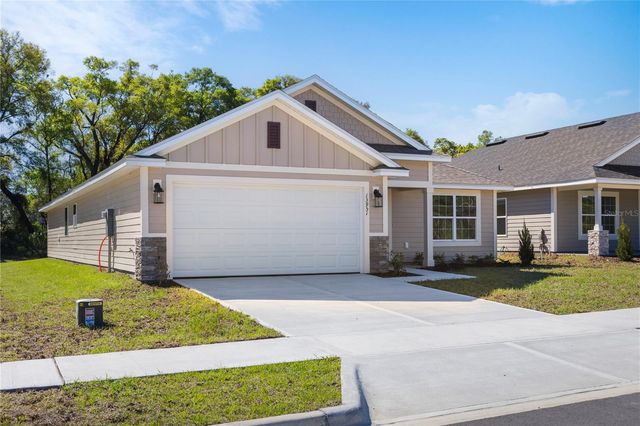 16913 NW 176TH WAY, Alachua, FL 32615