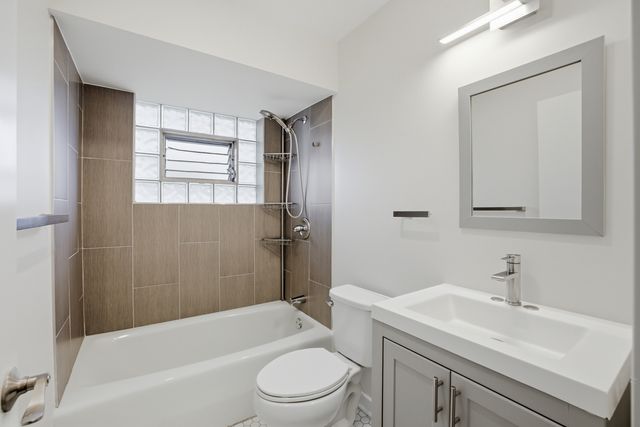 6555 W Belmont Avenue 3W, Chicago, IL 60634