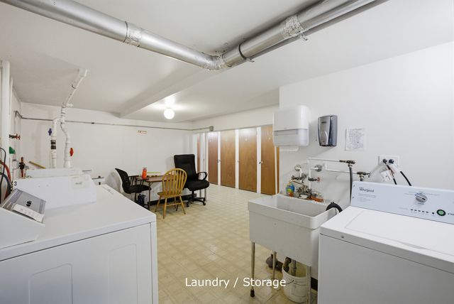 6555 W Belmont Avenue 3W, Chicago, IL 60634