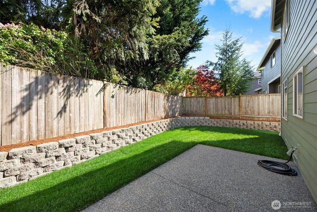 19312 76th Place NE, Kenmore, WA 98028