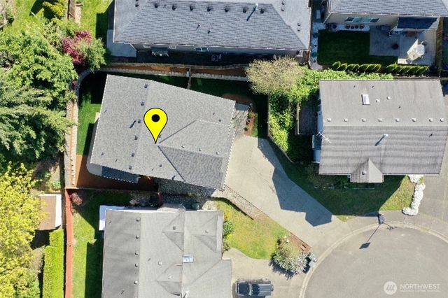19312 76th Place NE, Kenmore, WA 98028