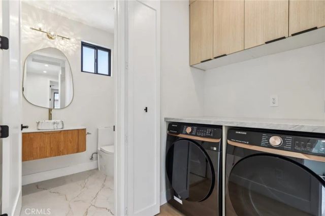 8006 Lloyd Avenue, North Hollywood, CA 91605