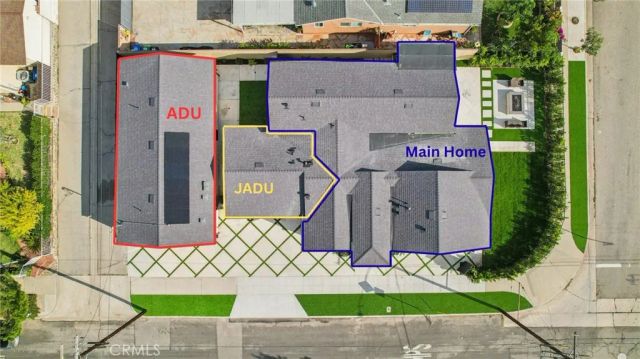 8006 Lloyd Avenue, North Hollywood, CA 91605