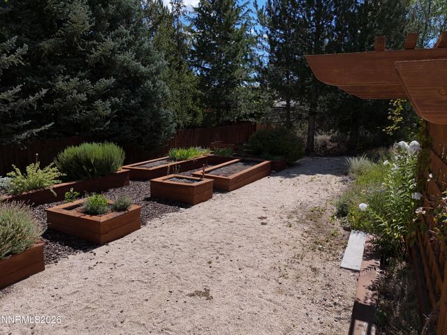 30 Ocelet Way, Reno, NV 89511