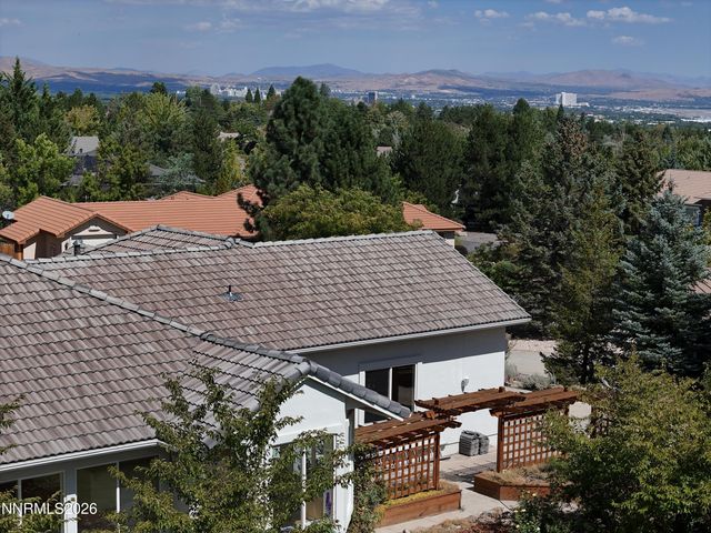 30 Ocelet Way, Reno, NV 89511