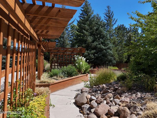 30 Ocelet Way, Reno, NV 89511