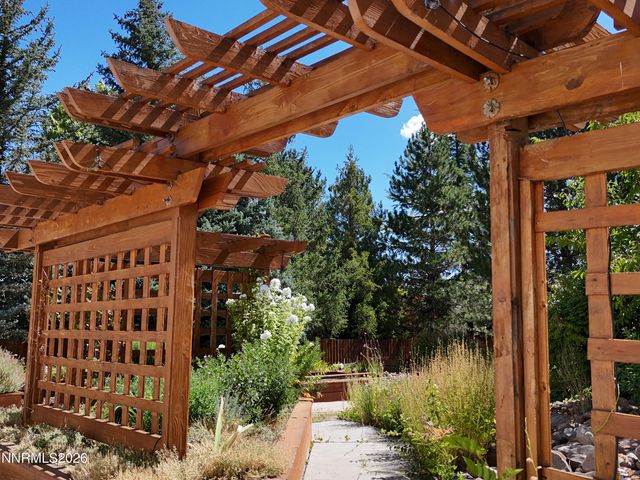 30 Ocelet Way, Reno, NV 89511