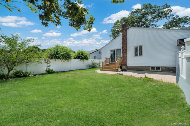1980 Cameron Avenue, Merrick, NY 11566