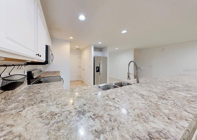 7211 MERLOT SIENNA AVENUE, Gibsonton, FL 33534