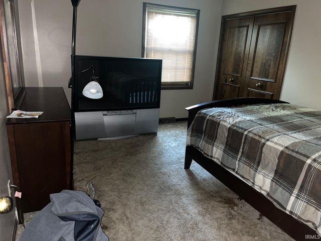 51561 Teasdale Court, South Bend, IN 46637