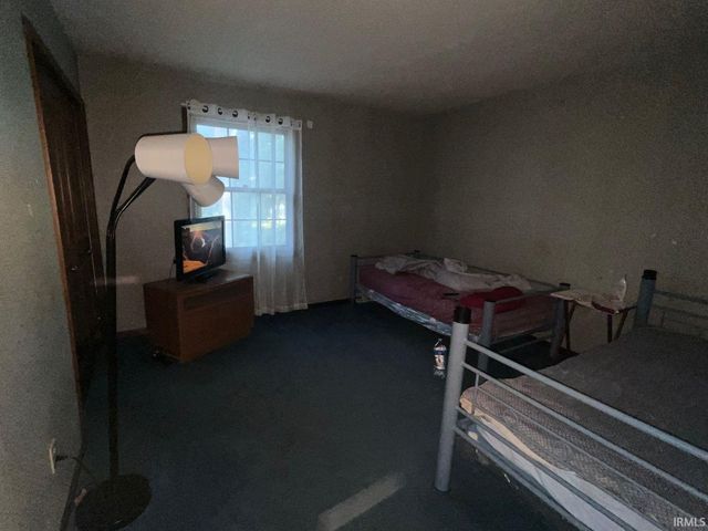 51561 Teasdale Court, South Bend, IN 46637