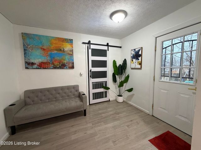 3345 Pioneer Trail, Pioneer Village, KY 40165