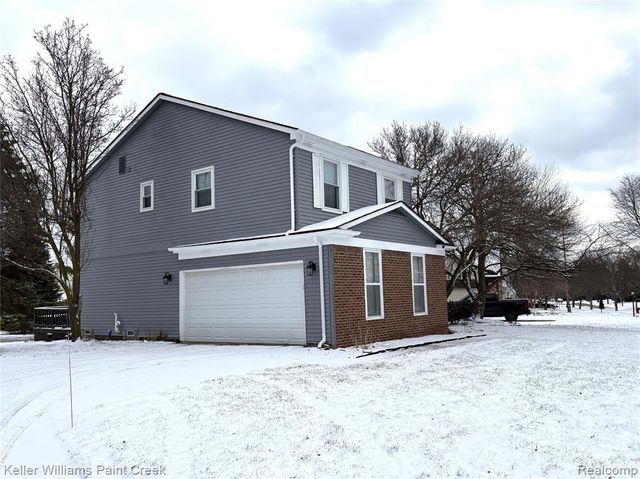 44820 Yorkshire Drive, Novi, MI 48375