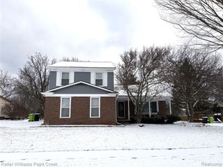 44820 Yorkshire Drive, Novi, MI 48375