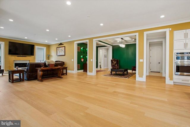 4055 THORNTON, Annandale, VA 22003