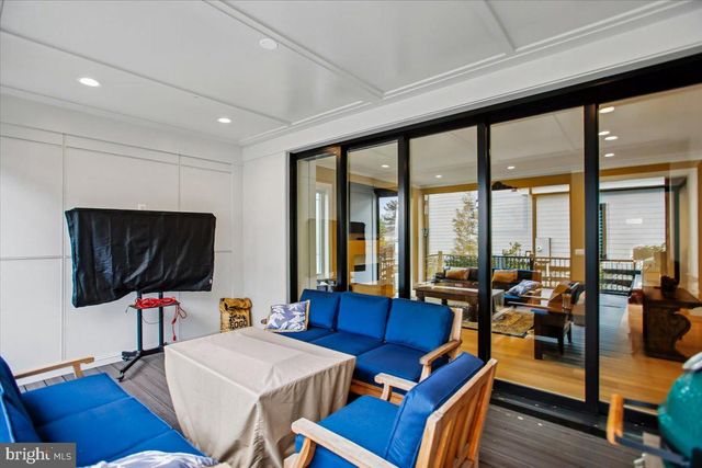 4055 THORNTON, Annandale, VA 22003