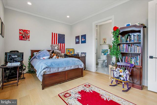 4055 THORNTON, Annandale, VA 22003