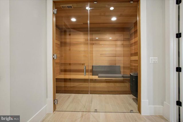 4055 THORNTON, Annandale, VA 22003