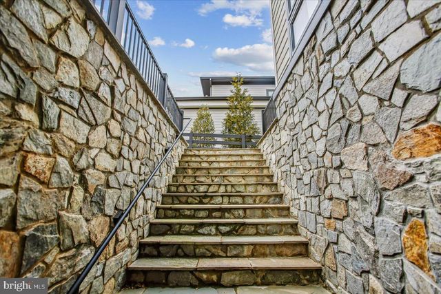 4055 THORNTON, Annandale, VA 22003