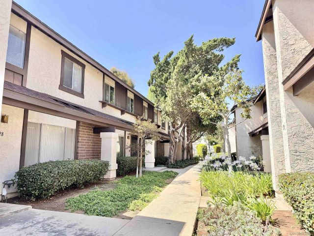 807 S Mollison Ave 24, El Cajon, CA 92020