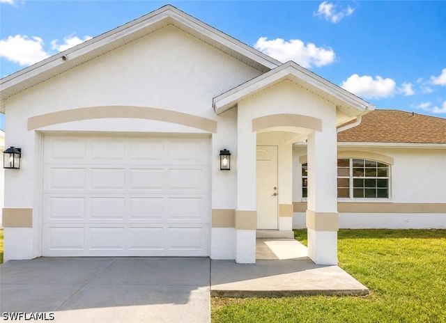 5300 17th AVE SW, Naples, FL 34116