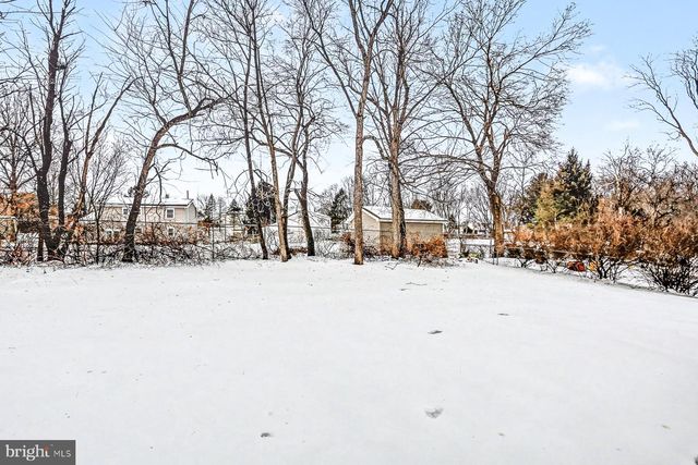 344 EDDINGTON AVE, Harrisburg, PA 17111