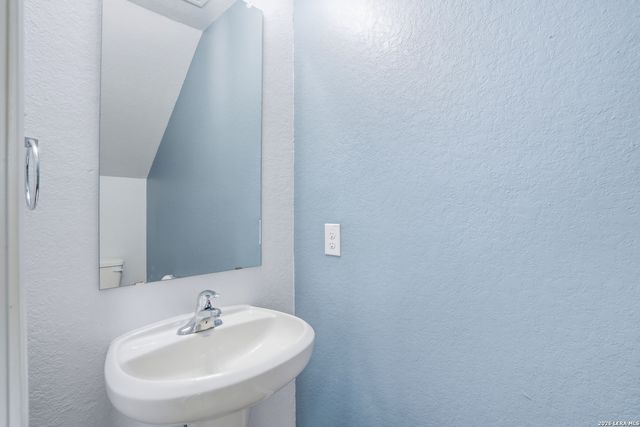 6402 Underwood Way, San Antonio, TX 78252