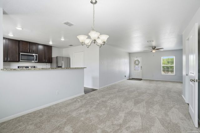 6402 Underwood Way, San Antonio, TX 78252