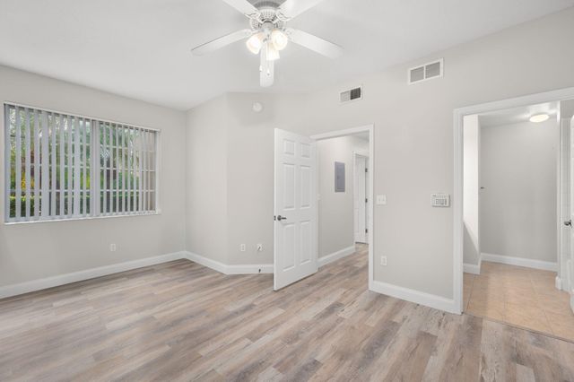 1651 SE Pomeroy Street, Stuart, FL 34997