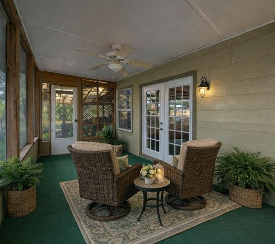 96 N Lakeside Drive, Huntsville, TX 77320