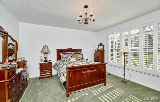 328 Seahawk Drive, Lake St Louis, MO 63367