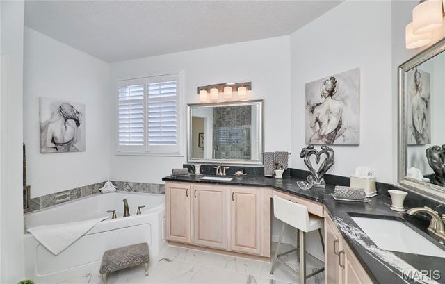 328 Seahawk Drive, Lake St Louis, MO 63367