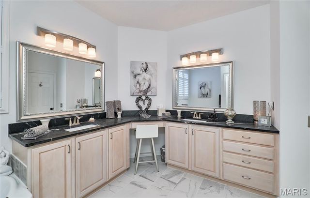 328 Seahawk Drive, Lake St Louis, MO 63367