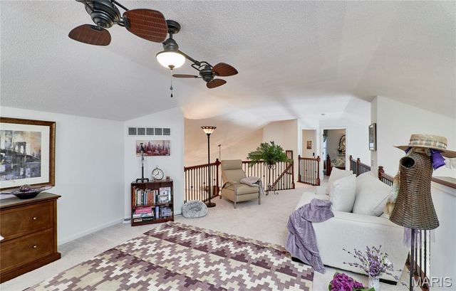 328 Seahawk Drive, Lake St Louis, MO 63367