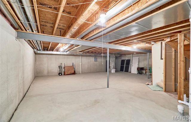 328 Seahawk Drive, Lake St Louis, MO 63367