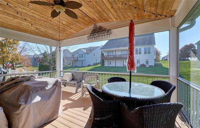 328 Seahawk Drive, Lake St Louis, MO 63367