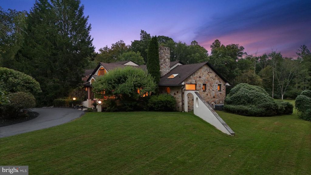 805 BRYN MAWR AVE, NEWTOWN SQUARE, PA 19073 — photo 5