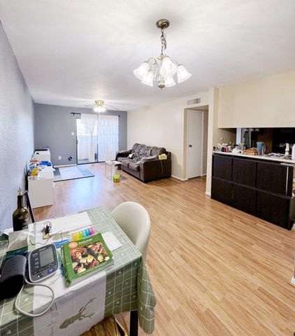 3075 Walnut Bend Lane 36, Houston, TX 77042