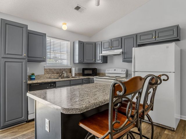 423 James J Newman Boulevard, Lyman, SC 29365