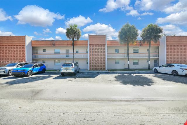 7610 Stirling Road 206F, Davie, FL 33024