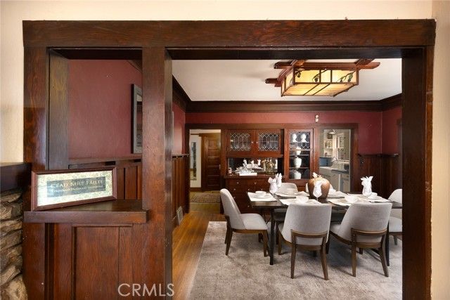 577 N Chester Avenue, Pasadena, CA 91106